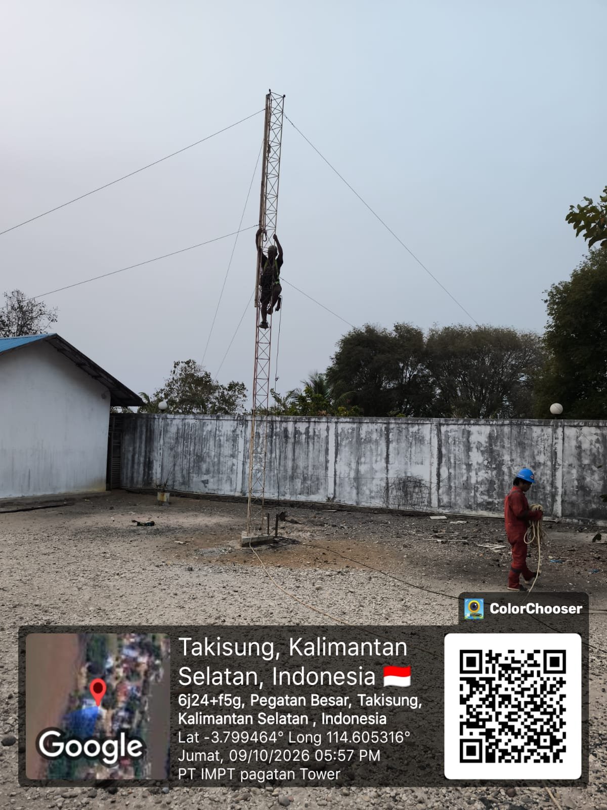 Pembongkaran Tiang Triangle Bekas Infrastruktur Wireless & HT